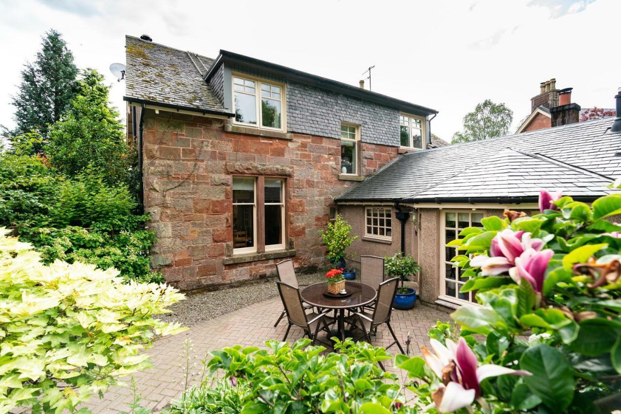 The Bield Bed and Breakfast Aberfoyle  Exteriör bild